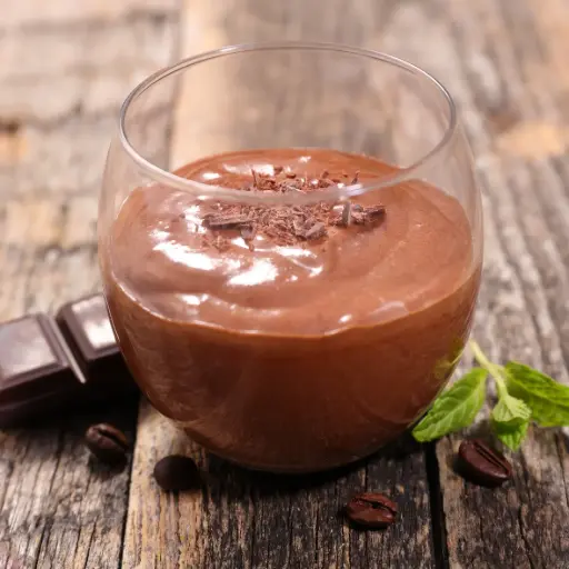 Mousse au chocolat au pépites de chocolat noir
