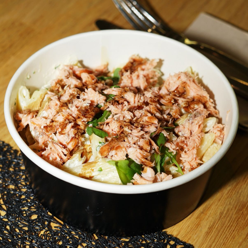 Salade Nordique aux Pennes & Saumon