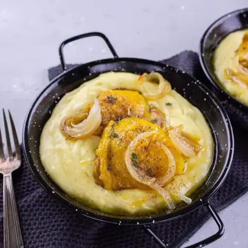 Cuisse de poulet rôti, purée de pommes de terre & patate douce